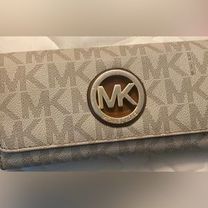 Mk wallet